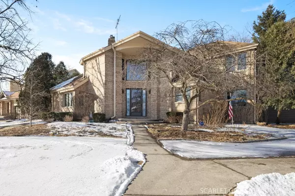 1420 Belleau Woods CT, Wheaton, IL 60189