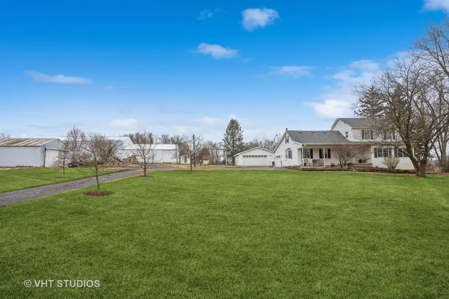 13317 Charles RD, Woodstock, IL 60098