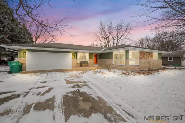 365 Conlin AVE, Sycamore, IL 60178