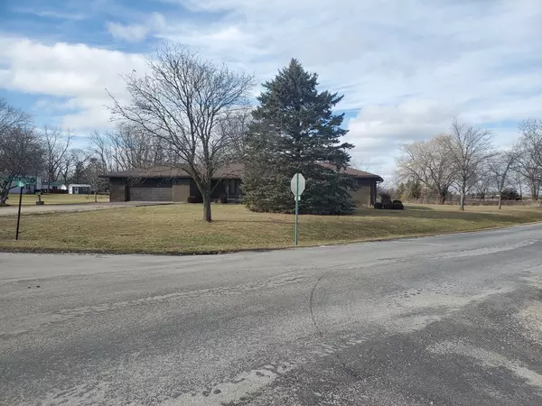 Onarga, IL 60955,439 E Lincoln AVE