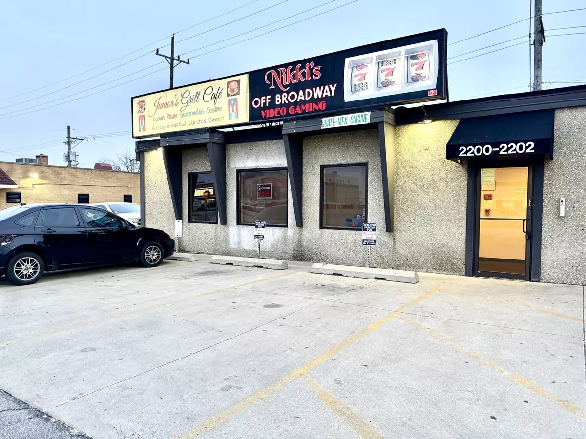 Melrose Park, IL 60160,2200 W North AVE