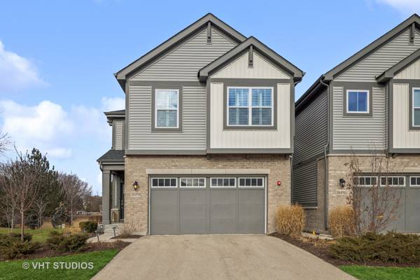 3S498 Lambe LN, Warrenville, IL 60563