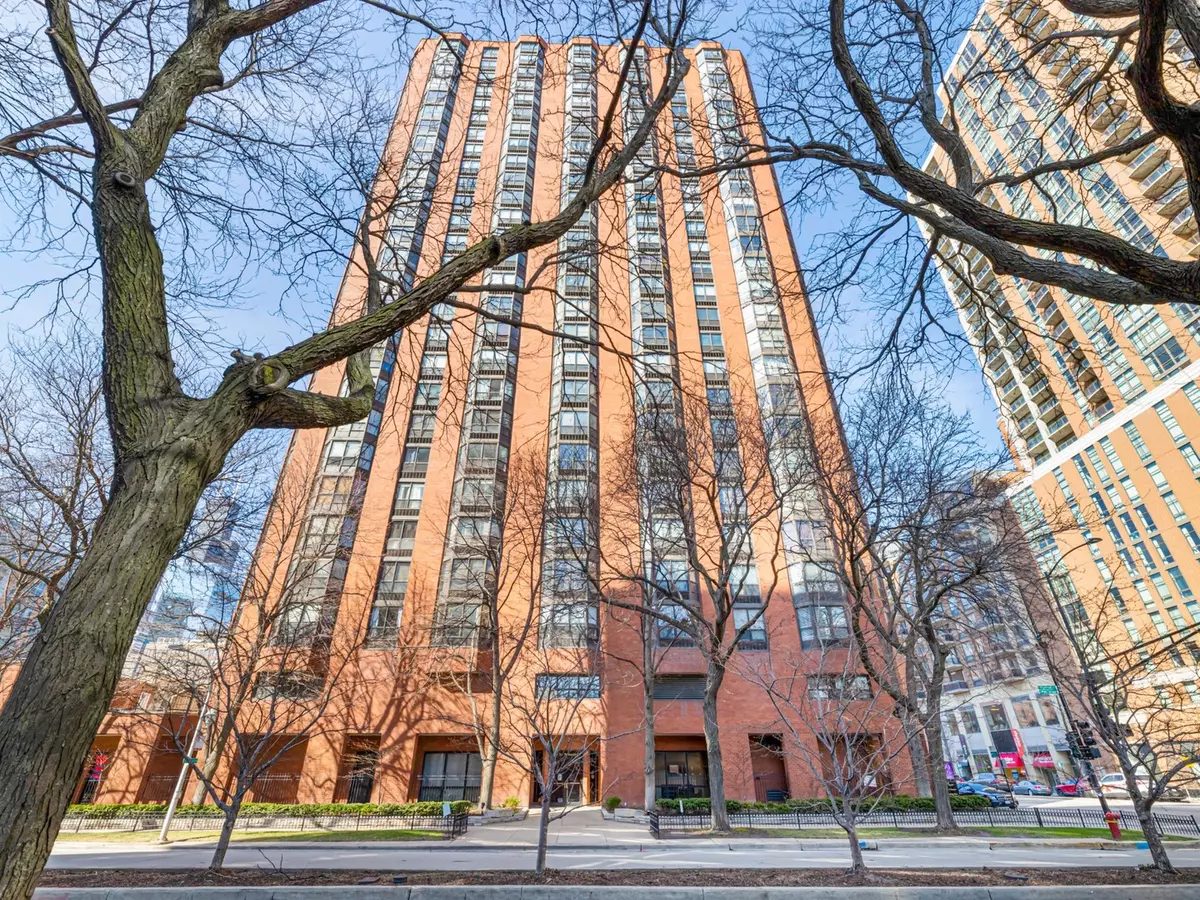 Chicago, IL 60605,899 S PLYMOUTH CT #1108