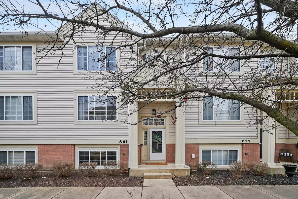 St. Charles, IL 60174,861 Pheasant TRL