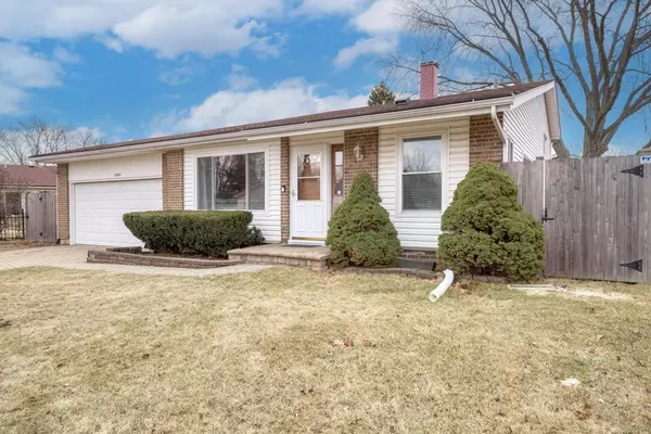 Lombard, IL 60148,1001 Hunter ST