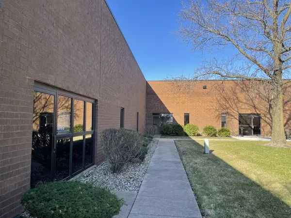 3001 Research RD #E, Champaign, IL 61822