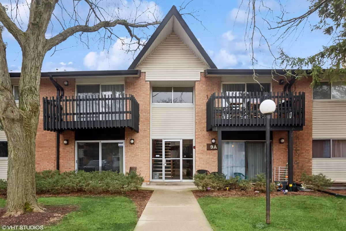 Willowbrook, IL 60527,9A KINGERY QUARTER DR #202