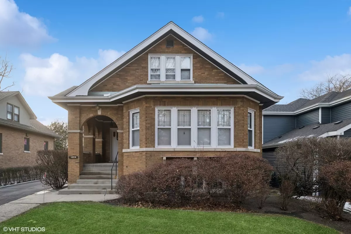 Highland Park, IL 60035,1464 Oakwood AVE
