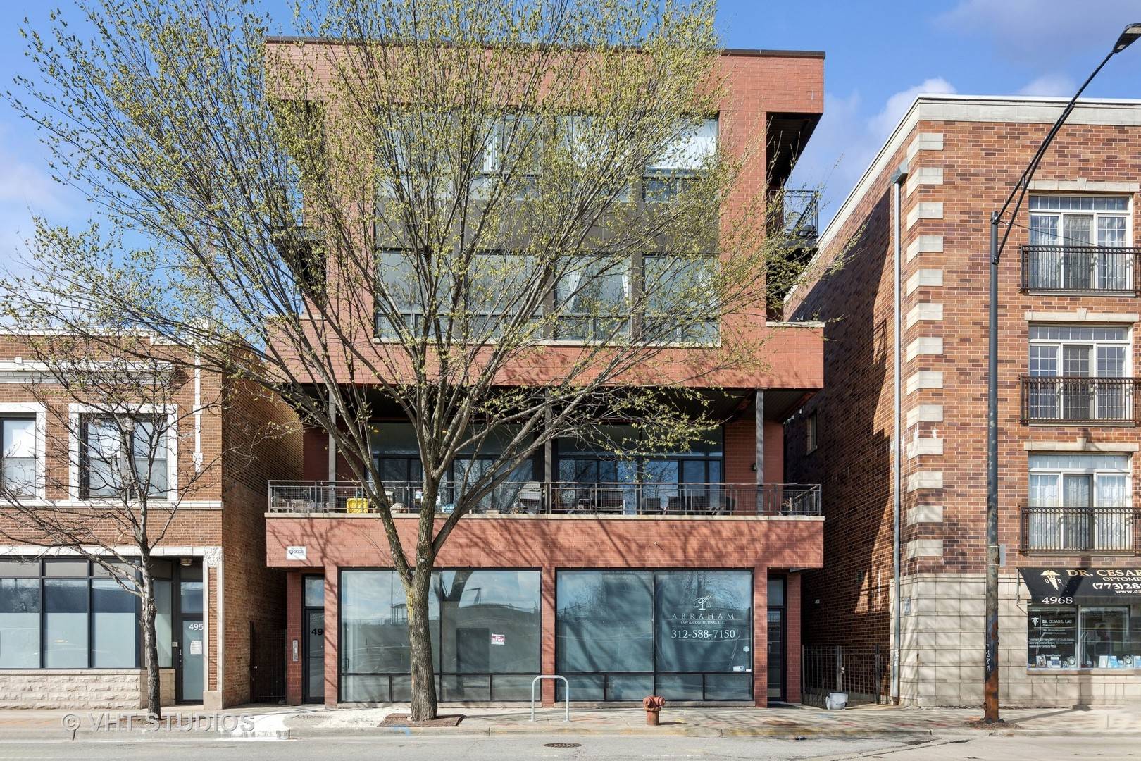 Chicago, IL 60630,4962 N Milwaukee AVE #3A