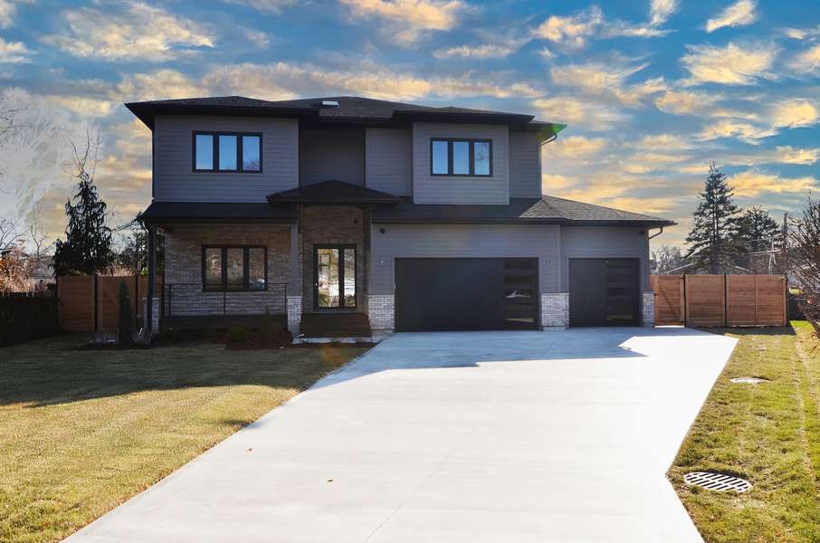 3405 Highland CT, Glenview, IL 60025