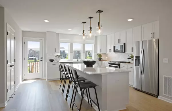 Libertyville, IL 60048,173 Yorktown CT