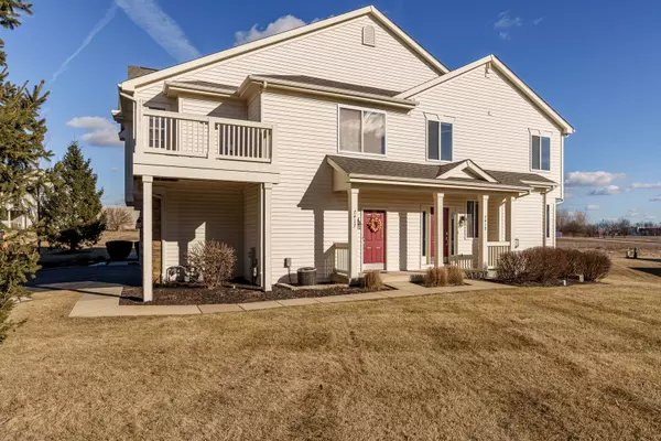 Loves Park, IL 61111,7419 Thomas DR #272