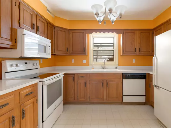 Marengo, IL 60152,635 3rd AVE