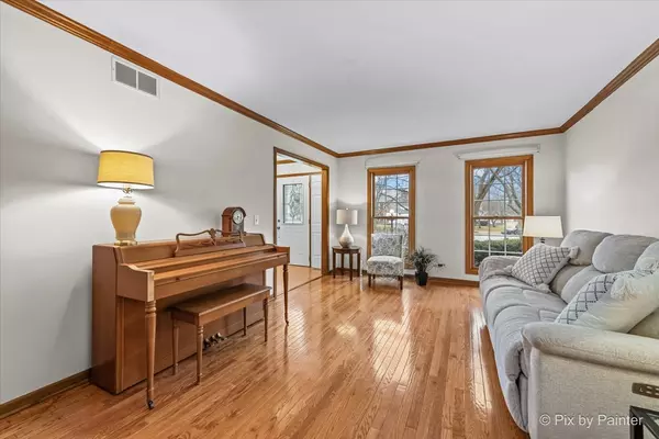 Bartlett, IL 60103,225 Aron CT