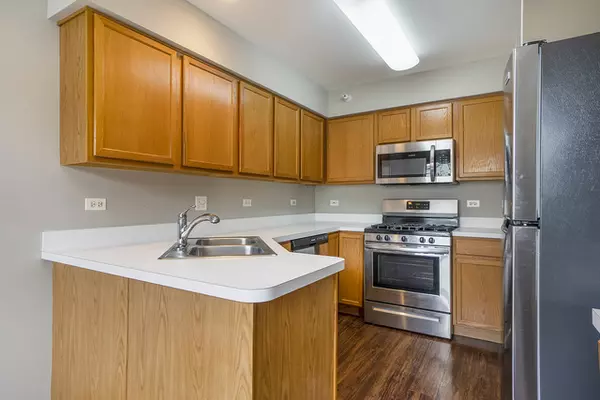 Aurora, IL 60503,2583 Dickens CT #2583