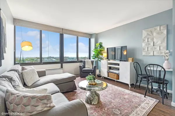 Chicago, IL 60614,2754 N HAMPDEN CT #1302