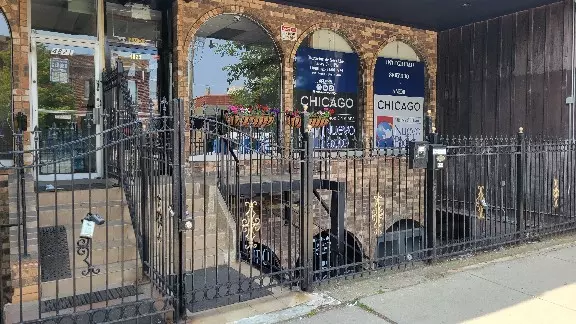 4823 W Irving Park RD, Chicago, IL 60641