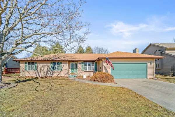 413 E Somonauk ST,  Yorkville,  IL 60560