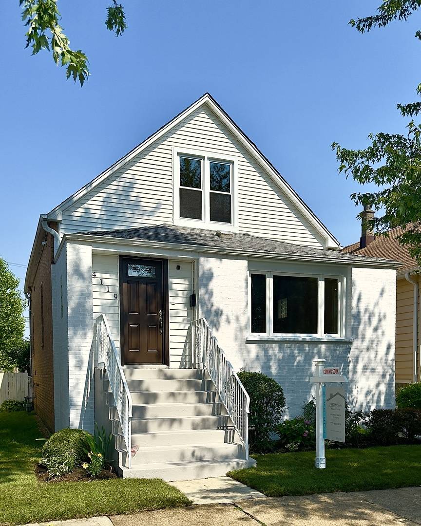 4119 N Meade AVE, Chicago, IL 60634