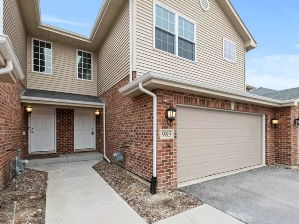 Matteson, IL 60443,985 Regent DR