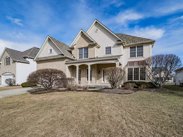 12173 Winterberry LN, Plainfield, IL 60585