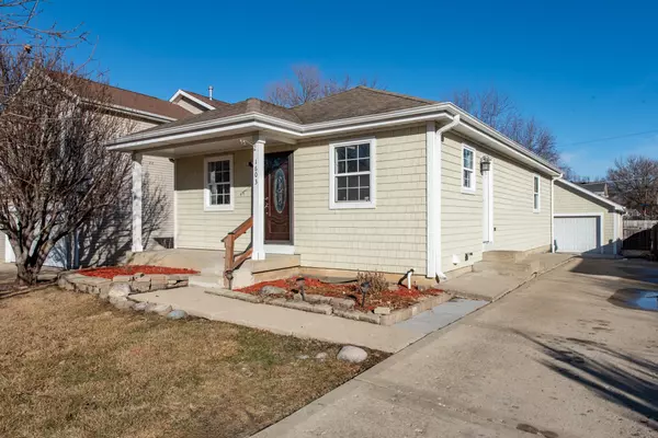 Round Lake Beach, IL 60073,1603 North AVE