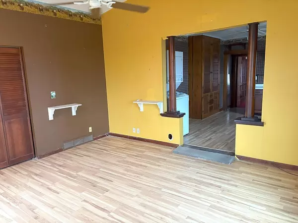 Amboy, IL 61310,1042 Amboy RD