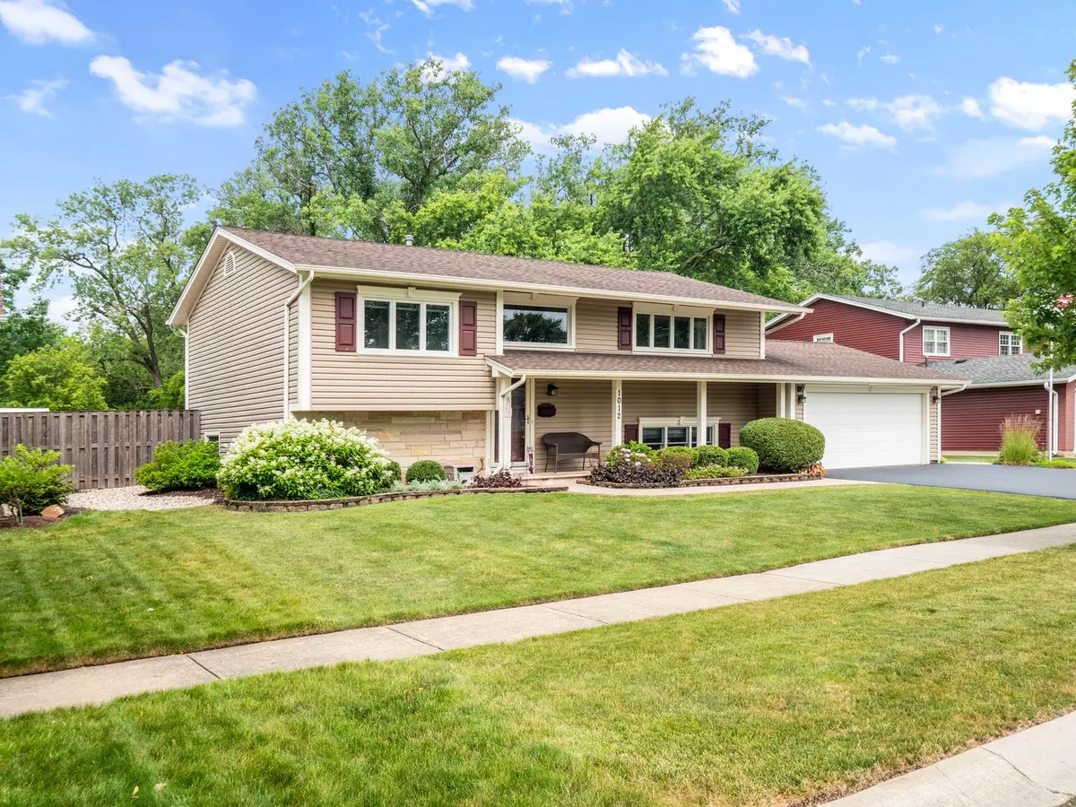 Elk Grove Village, IL 60007,1012 Cheltenham RD
