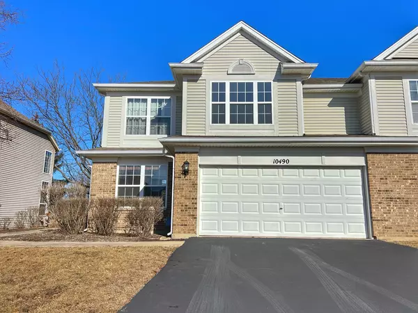 10490 Wakefield LN, Huntley, IL 60142