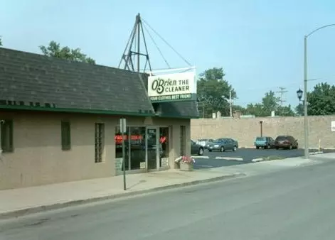 Berwyn, IL 60402,6915 Stanley AVE