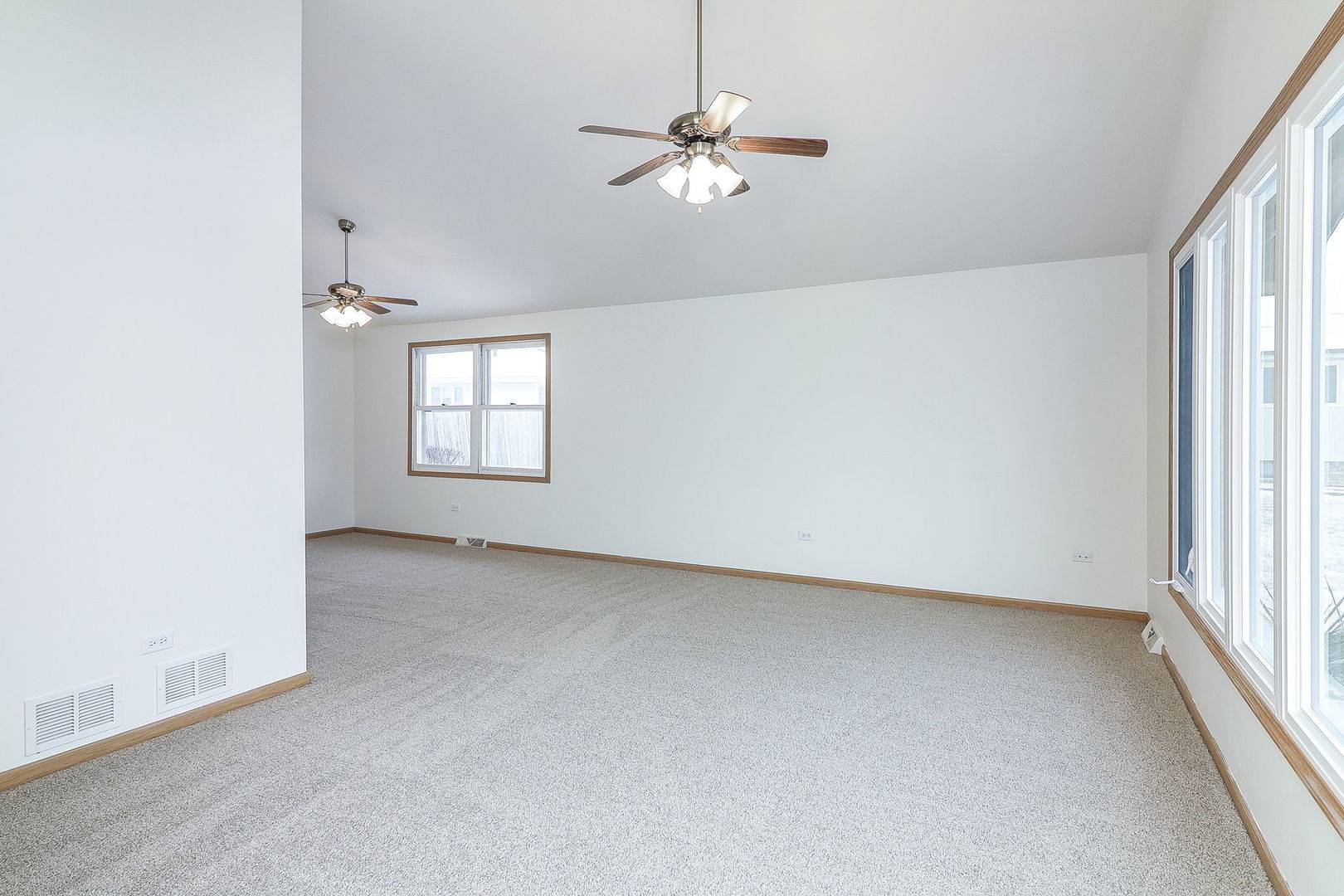 Homer Glen, IL 60491,14512 S Pheasant LN