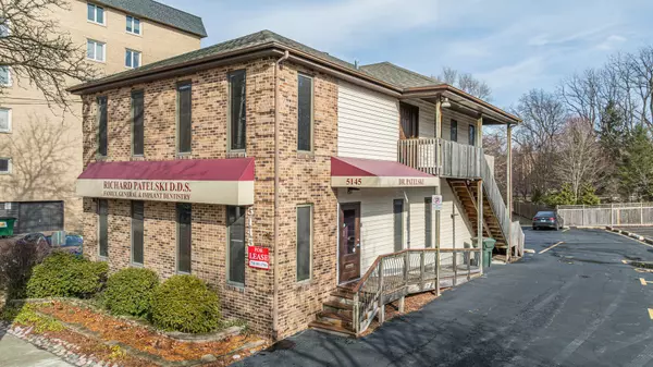 Downers Grove, IL 60515,Address not disclosed