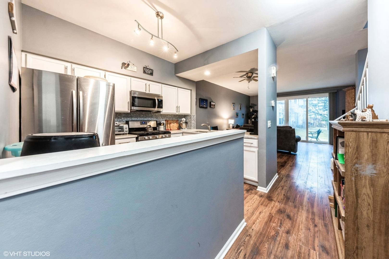 Waukegan, IL 60085,1387 S Candlestick WAY