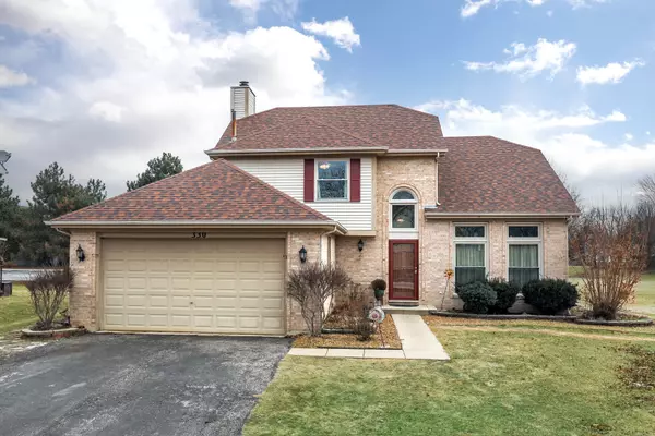330 Aristocrat DR, Bolingbrook, IL 60490