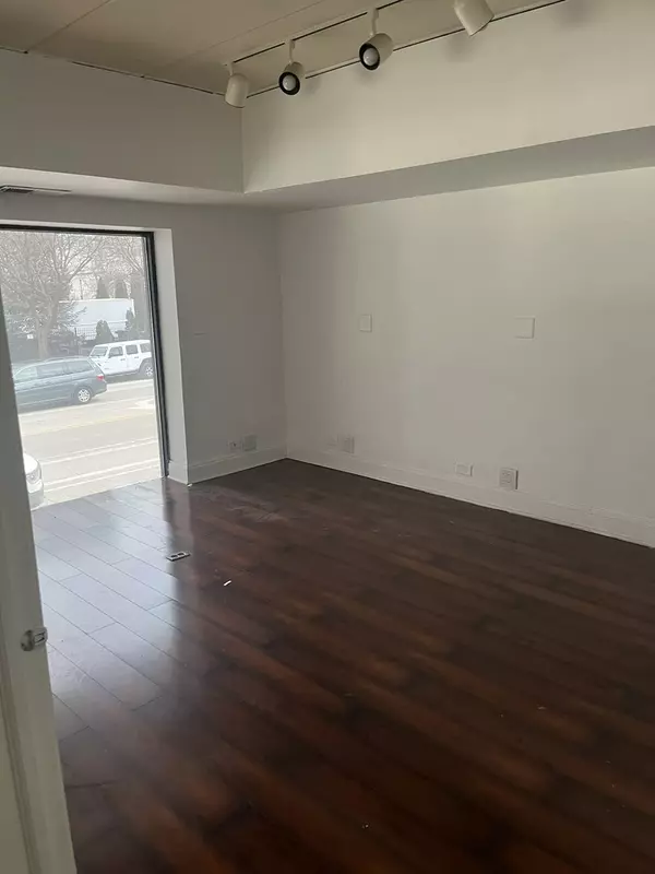 Chicago, IL 60616,1600 S Wabash AVE