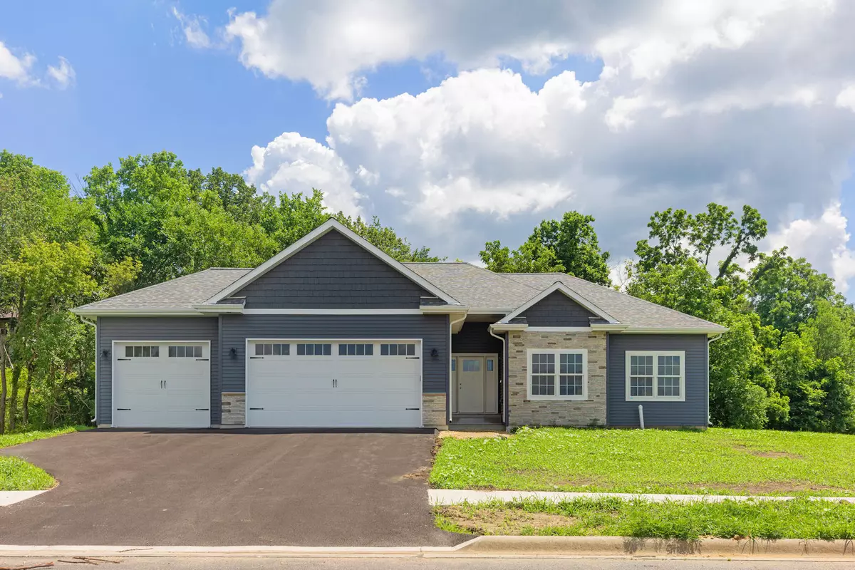 Byron, IL 61010,363 Mill Ridge DR