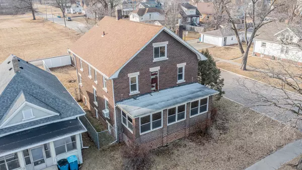 Depue, IL 61322,401 W 2nd ST