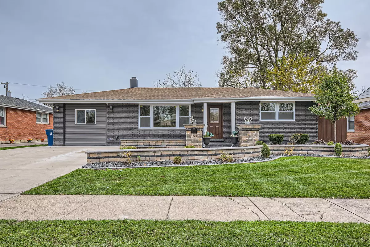 Chicago Heights, IL 60411,1225 Barbara LN