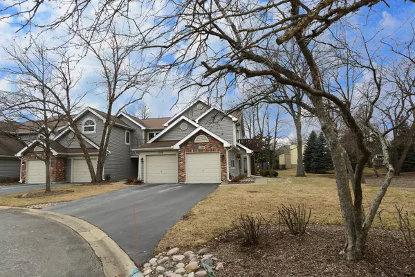 Carol Stream, IL 60188,1380 Ridgefield CIR #1380