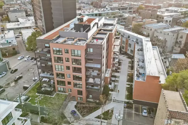 Chicago, IL 60622,1648 W Division ST #403