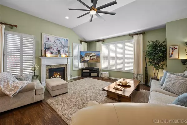 Carol Stream, IL 60188,331 Bennett DR #0