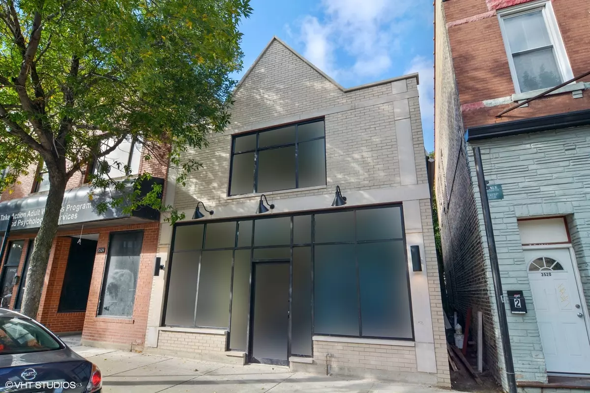 Chicago, IL 60647,3522 W Armitage AVE