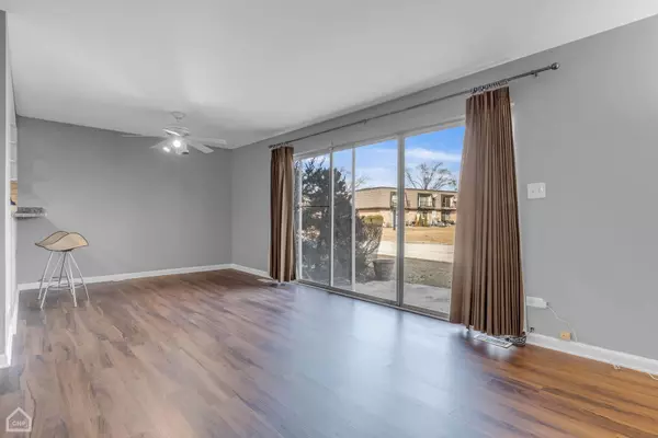 Palos Hills, IL 60465,9 COUR MONTREAL