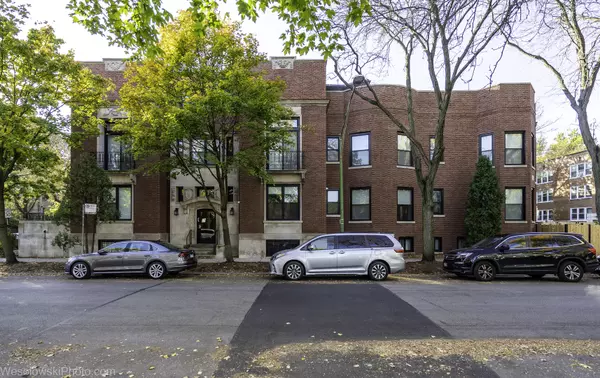 5000 S Woodlawn AVE #201, Chicago, IL 60615