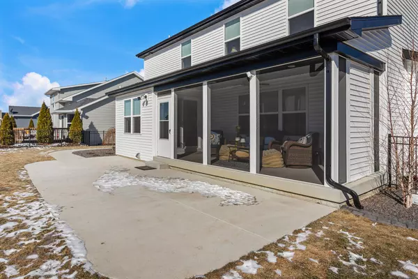 Savoy, IL 61874,105 Astoria DR
