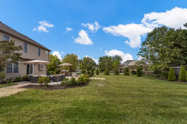 Champaign, IL 61821,1512 Waterford PL
