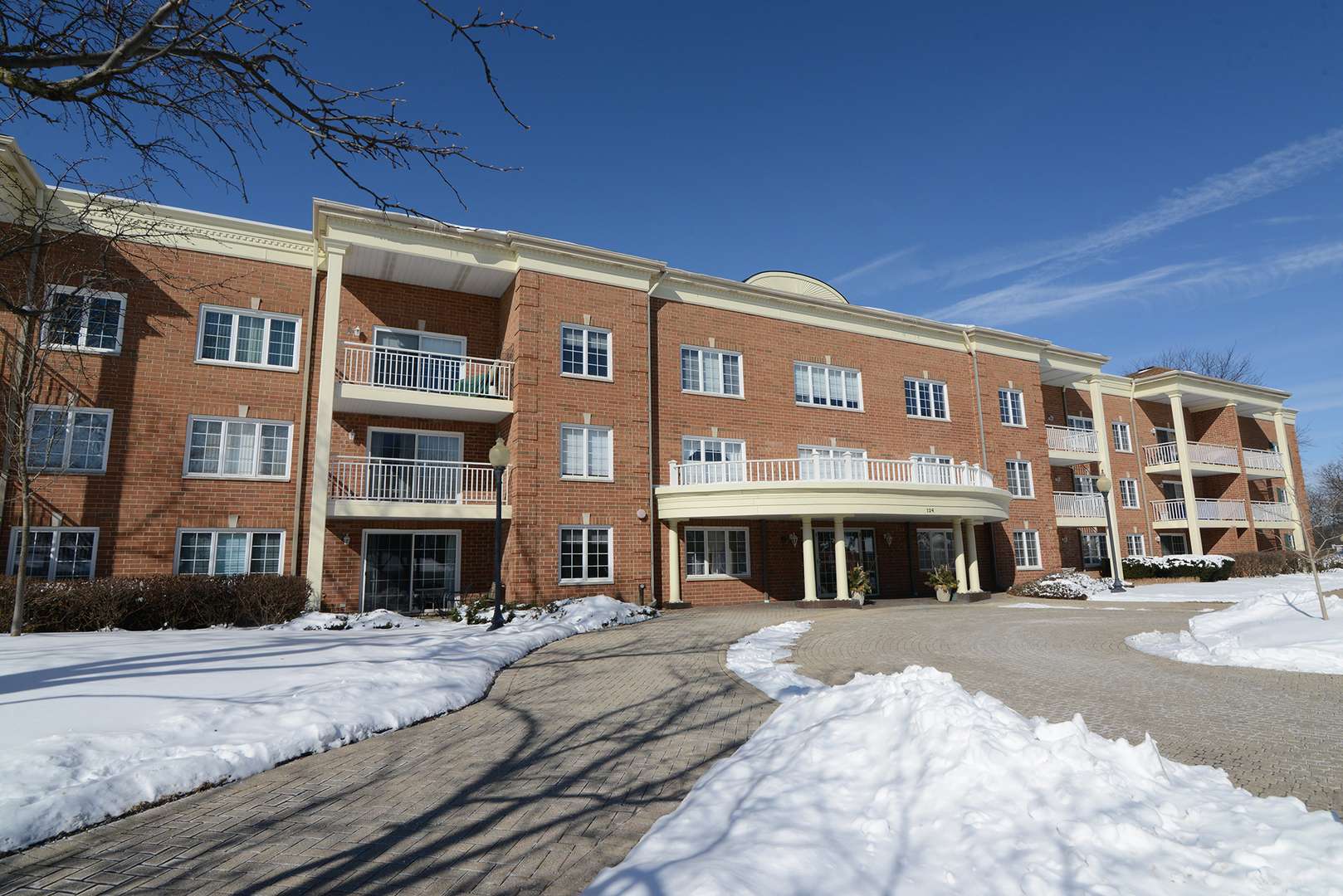 124 Day ST #211, Bloomingdale, IL 60108