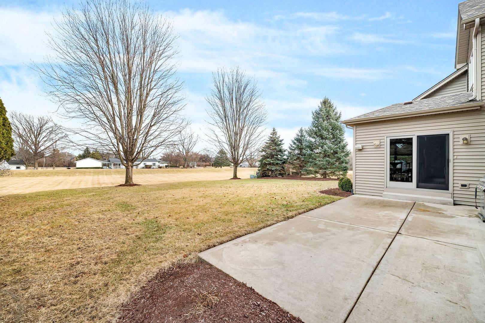 Shorewood, IL 60404,816 E Diamond Head DR