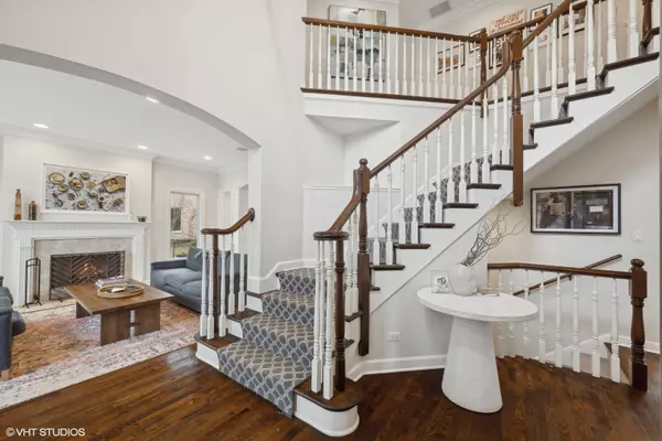 Highland Park, IL 60035,920 Bob-O-Link RD