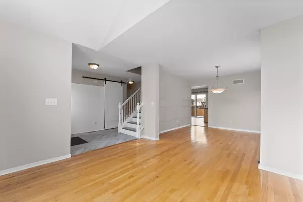 Crest Hill, IL 60403,16045 Arborvitae CIR